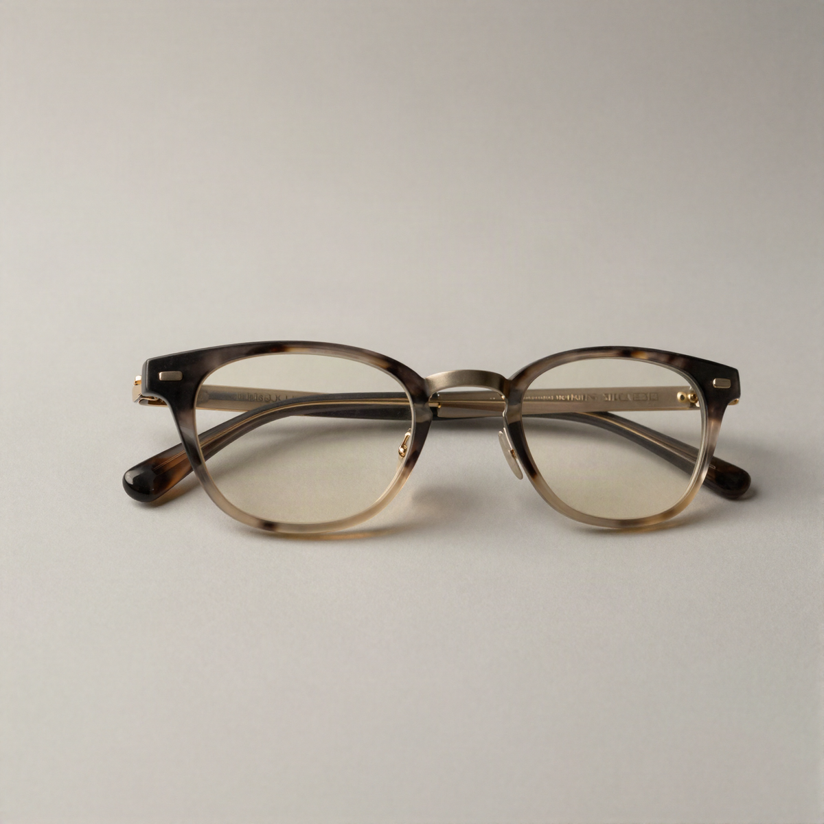 Horn-Pattern Browline Frames